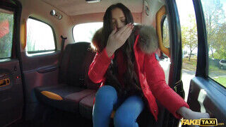 Fake Taxi - Isabella De Laa picsája megrakva