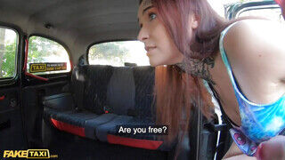 Fake Taxi - Tabitha Poison a kitetovált kicsike cafka