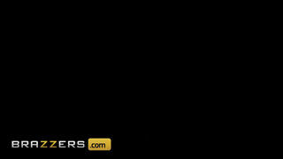 Brazzers - Bella Rolland a tanár úrral kufircol