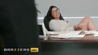 Brazzers - A óriási popós Ivy Lebelle popsi pornója