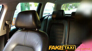 FakeTaxi - román kisebbségi gádzsi bírja a kiképzést