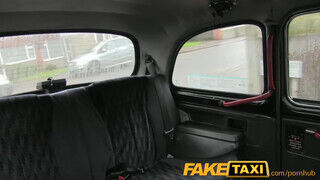 FakeTaxi - atyaúristen mekkora mellek !