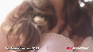 New Sensations - Allie Haze muffjába a gigászi dákó