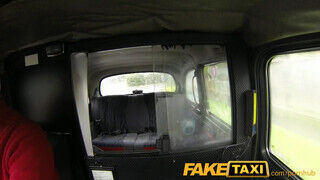 FakeTaxi koros világos szőke mami életének meghatározó utazása