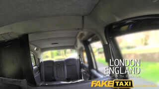 FakeTaxi vörös hajú holland bige keményen akarja