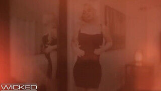 Wicked - Katy Jayne a szőrös nunis milf