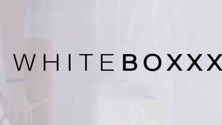WhiteBoxxx - Oxana Chic a dögös ukrán szuka
