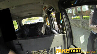 FakeTaxi - tetovált csak szétbaszva