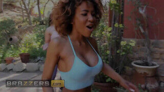 Brazzers - Demi Sutra és Ebony Mystique a céda csoki csajok