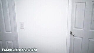 Skin Diamond a szenvedélyes barna zsenge suna - Bangbros