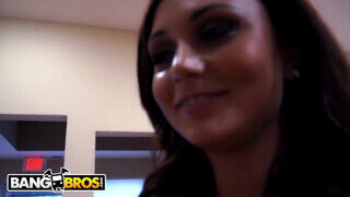 BANGBROS - Ariana Marie casting forgatás pornója