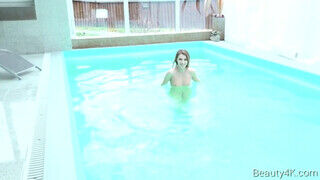 Beauty4k.com - Mary Kalisy a wellnesben kamatyol