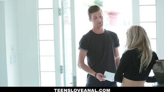 TeensLoveanal - Arya Fae segge megkúrelva