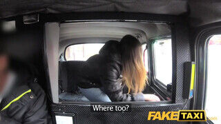 Fake Taxi - Barbara Bieber a szilikon csöcsű zsenge