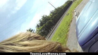 TeensLoveMoney - Brooke Wylde jó gigantikus pinája megkúrelva