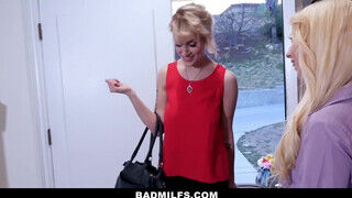 BadMILFS - a lotyó mostoha anya és a zsenge pasas