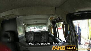 FakeTaxi - Nadia Elaina felajzott a taxiban