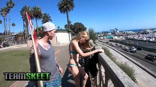 TeamSkeet - a strandon felszedett csajszika keményen megtéve
