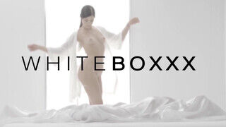 White Boxxx - Isabelle Deltore érzéki kettyintése