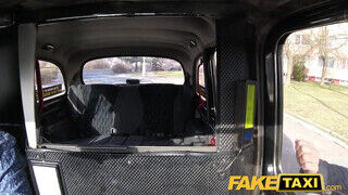 Fake Taxi - Cherry Kiss kúrel a taxissal