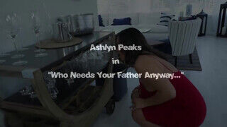 Ashlyn Peaks a nagy cickós nevelő anya