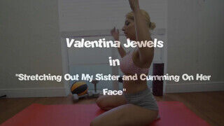 Valentina Jewels a izgató latina húgi