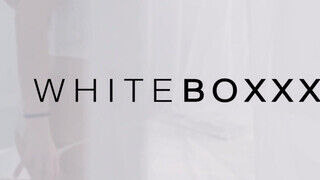 WhiteBoxxx - Taylor Sands gigászi tőgyes holland vagina
