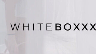 WhiteBoxxx - Angelika Grays úgy cumizza a cerkát mint egy profi