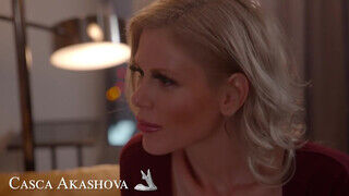 Naughty America - Casca Akashova az óriás didkós mami