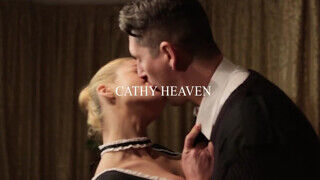 Cathy Heaven cunija megkettyintve
