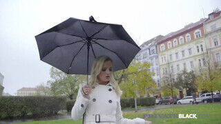 PrivateBlack - Victoria Pure hátsó nyílásba reszelve
