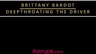 Karups - Brittany Bardot a szexy világos szőke milf