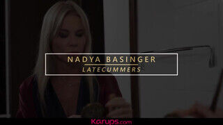 Karups - Nadya Basinger a bűbájos érett nő
