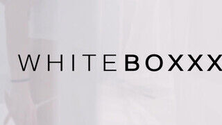 WHITEBOXXX - Nelly Kent és Alissia édeshármasban kufirconlak