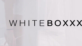 WHITEBOXXX - Kaisa Nord a hatalmas keblű orosz bige