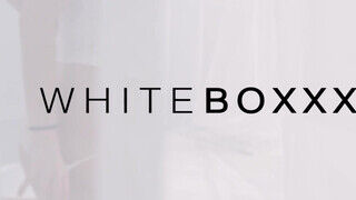 WHITEBOXXX - Nikki Hill cuncija meghágva