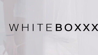 WhiteBoxxx - Darcia Lee a óriási keblű magyar cigány bige