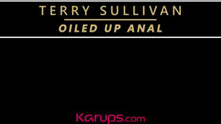 Terry Sullivan hátsó bejáratba reszelve