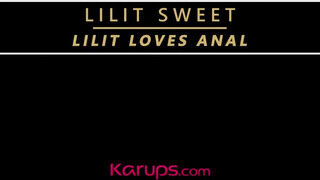 Lilit Sweet hátsó lyukba baszva