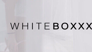 WhiteBoxxx - Jolee Love a bájos termetes didkós német milf