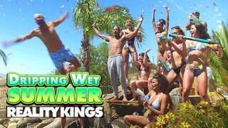 REALITY KINGS - Kíméletlen gangbang a kertben