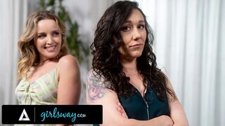 Feldühödött milf Sinn Sage félreérti a bűbájos szomszéd Charlie Forde fullos közeledéseit