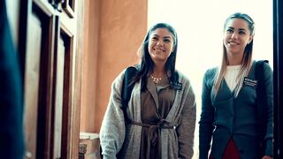 Szomorú történet vallásos, de leszbi fiatal lányokról