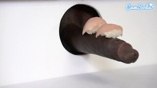 Gigászi csöcsű leszbi milf-ek sushi glory hole kalandja bbc szopással és cuki ázsiai tinitel