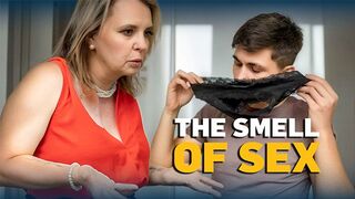 Túlsúlyos könyvelőnő termetes segge csábítós hódításra