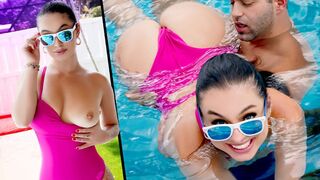 Edzésem a forró edzővel - hatalmas seggemet kurelva teszteli állóképességemet