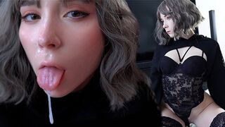 Aranyos tinédzser mélyen leszopja osztálytársa óriási faszát, baszódnak különböző pózokban és arcra élvez